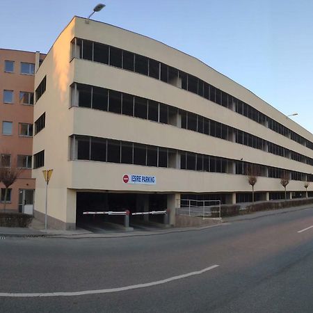 International Aparthotel - Free Parking Kolozsvár Kültér fotó
